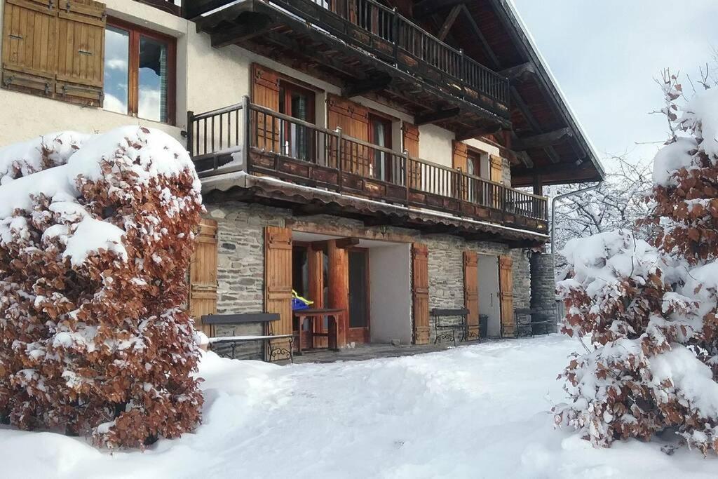 Paisible chalet montagne avec option jacuzzi Séez Extérieur photo